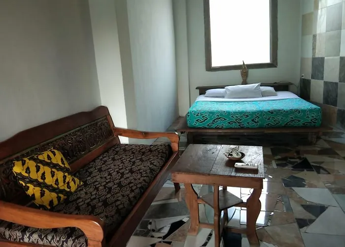 Coconow Motel