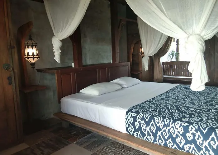 Coconow Motel *